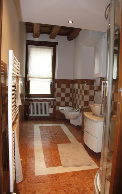 Centre 2 Bedroom Flat Верона Экстерьер фото